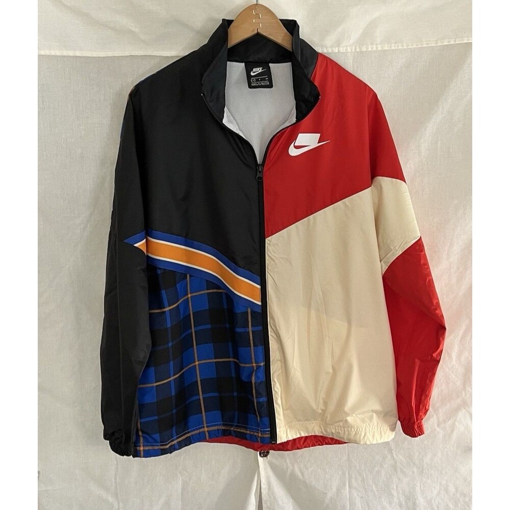 Nike Sportswear Women’s Multicolor Plaid Woven Jacket – BV4737-492 – Full Zip SM